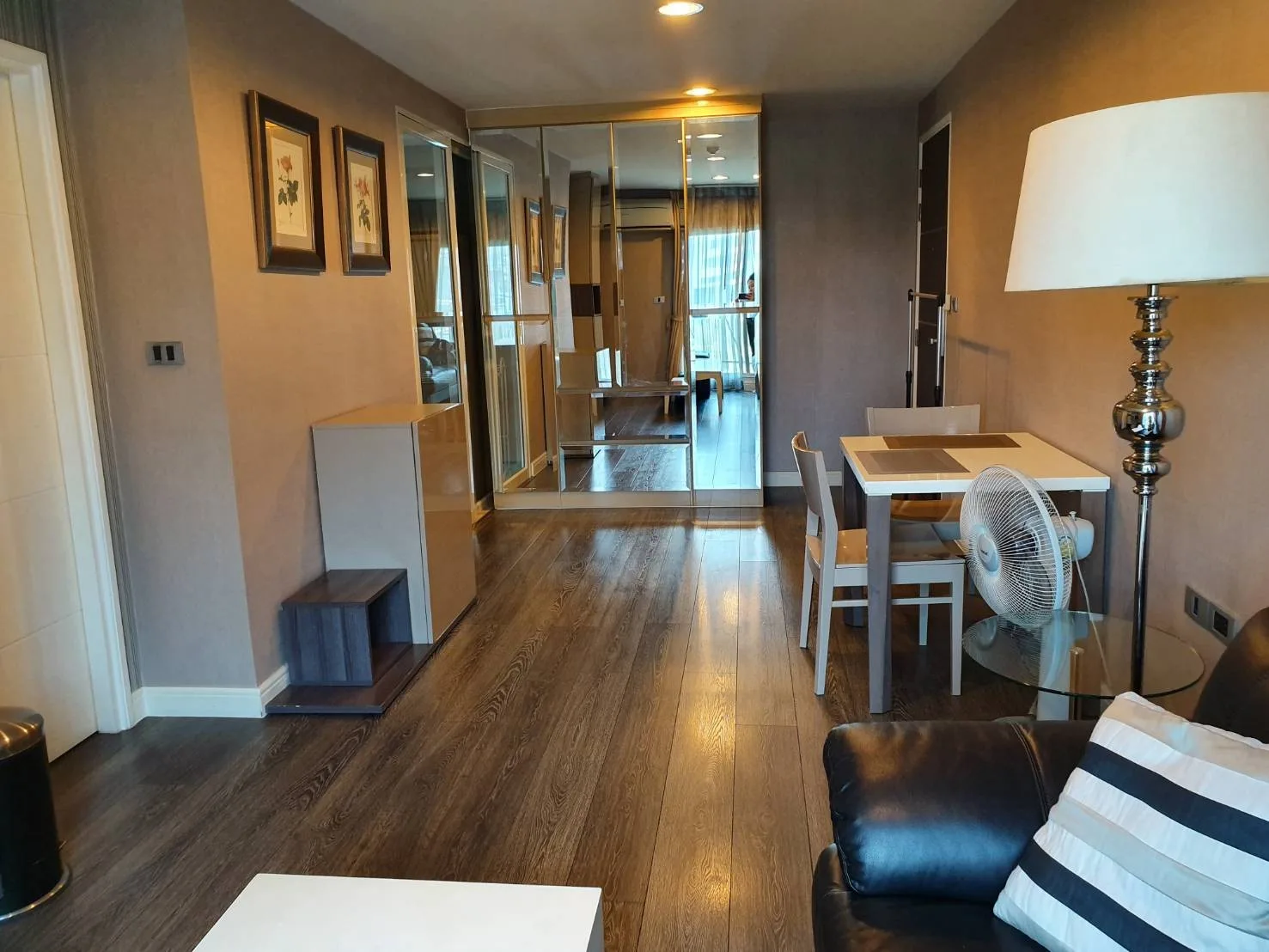 Property photos for The Crest Sukhumvit 49