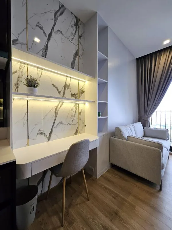 Property photos for Noble Around Ari