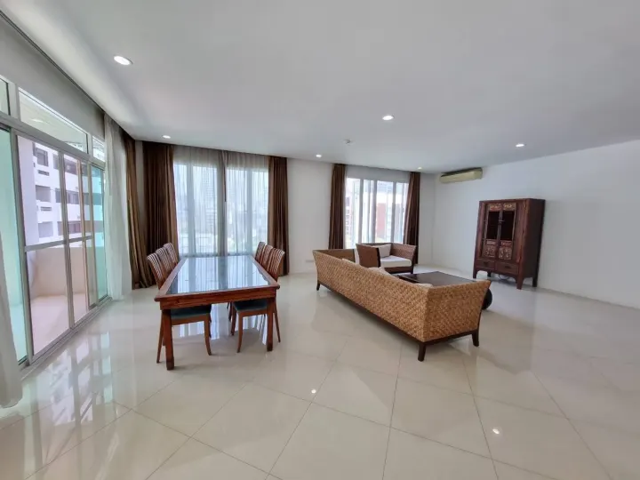 Property photos for The Verandah - Sukhumvit Soi 23