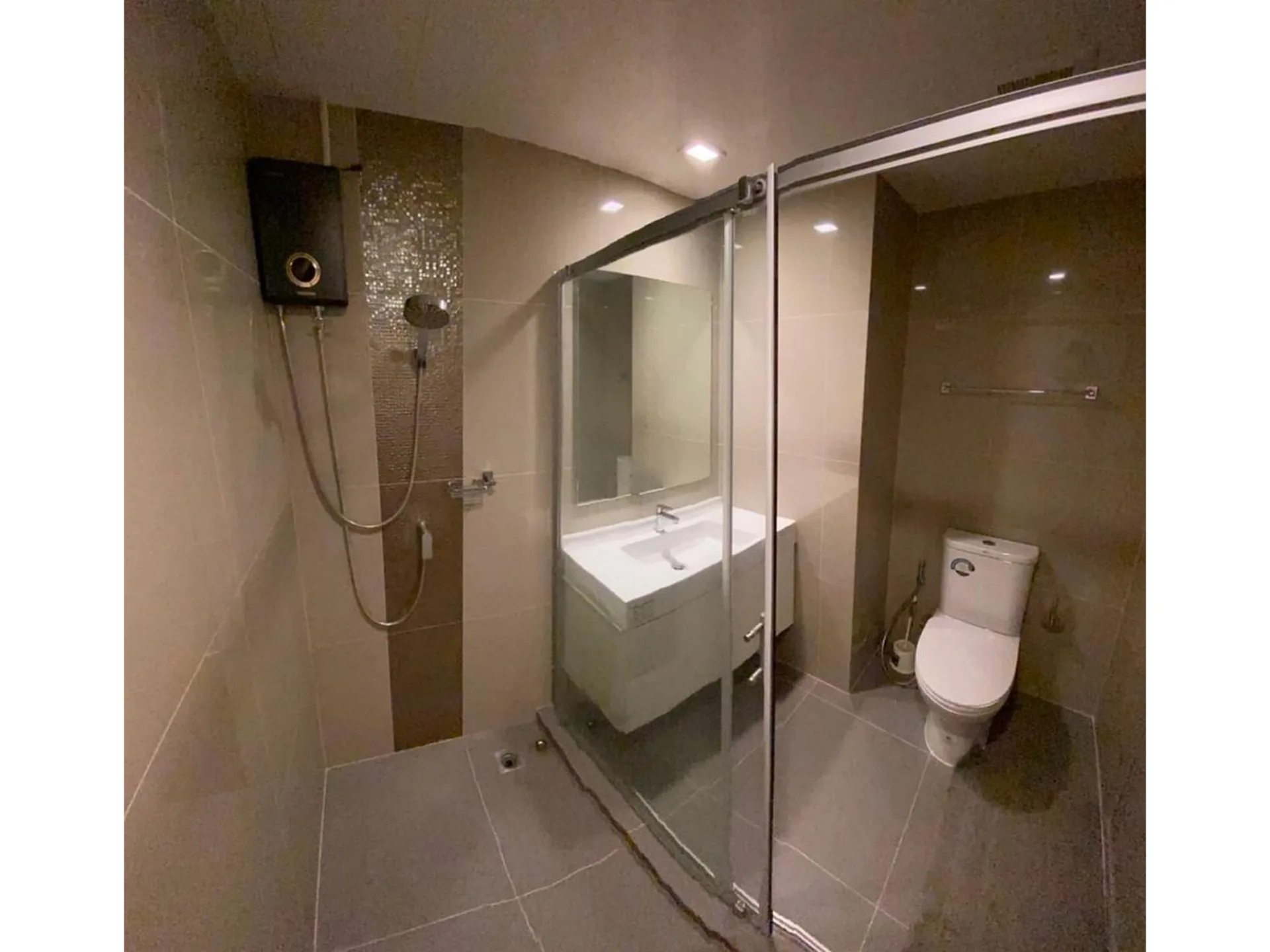 Property photos for Ideo Phaholyothin Chatujak