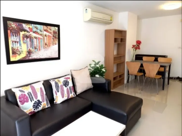 Property photos for The Clover Thonglor