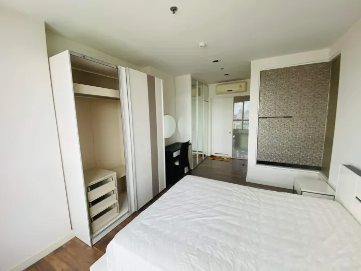 Property photos for The Room Sathorn - Taksin
