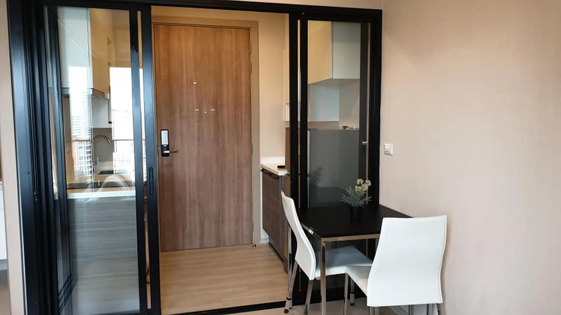 Property photos for Condolette Midst Rama 9