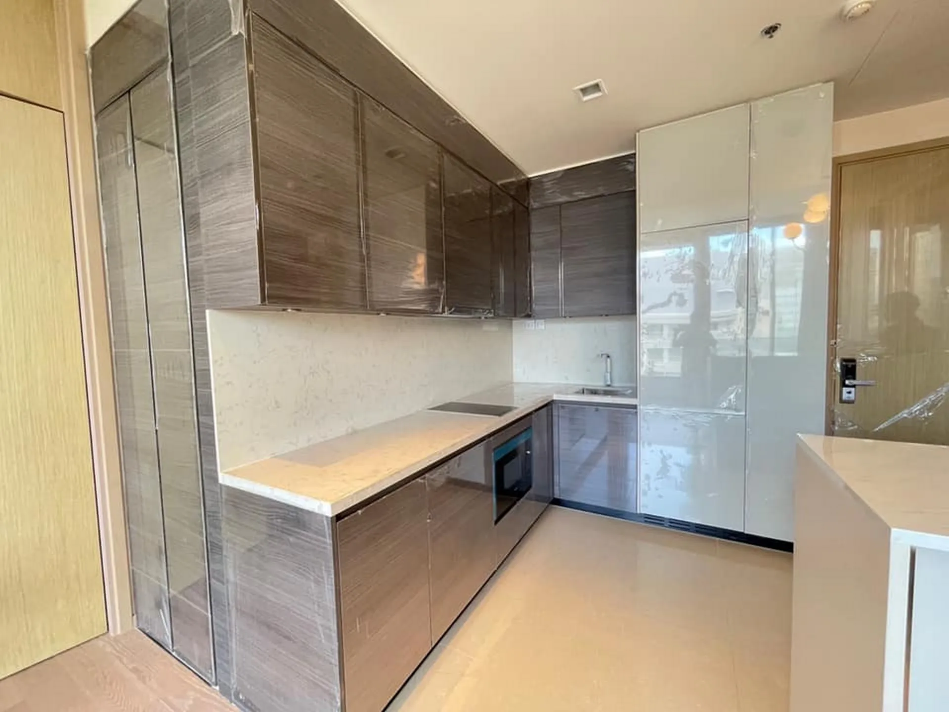 Property photos for The Esse Asoke