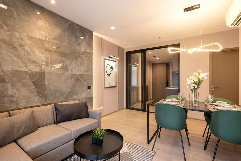 Property photos for THE LINE Phahonyothin Park
