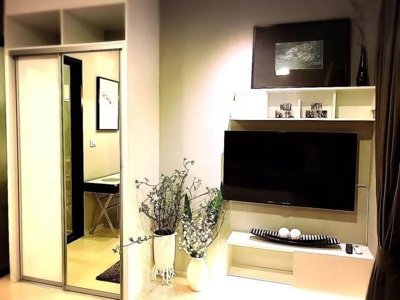 Property photos for Condolette Midst Rama 9