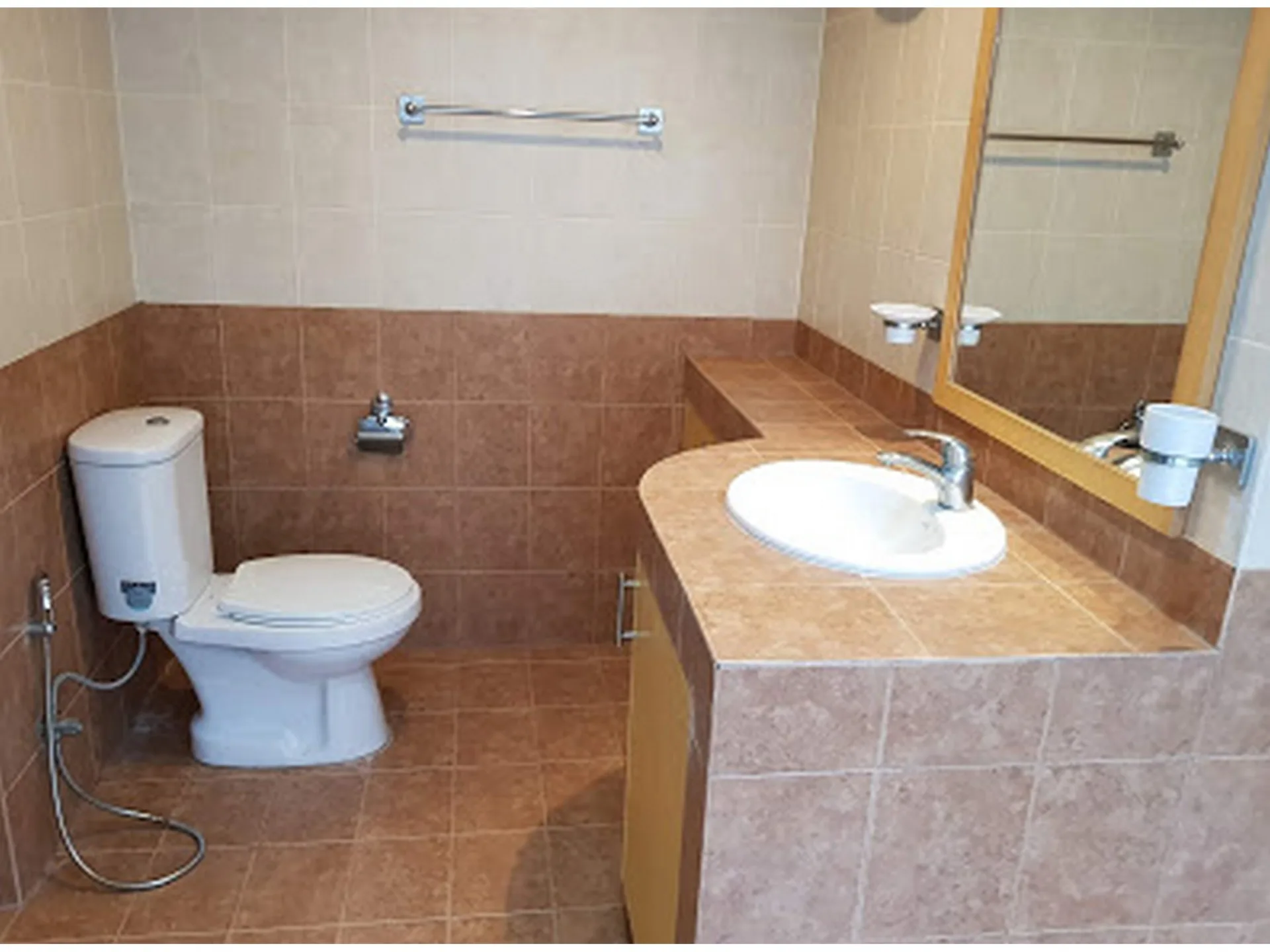 Property photos for Diamond Tower