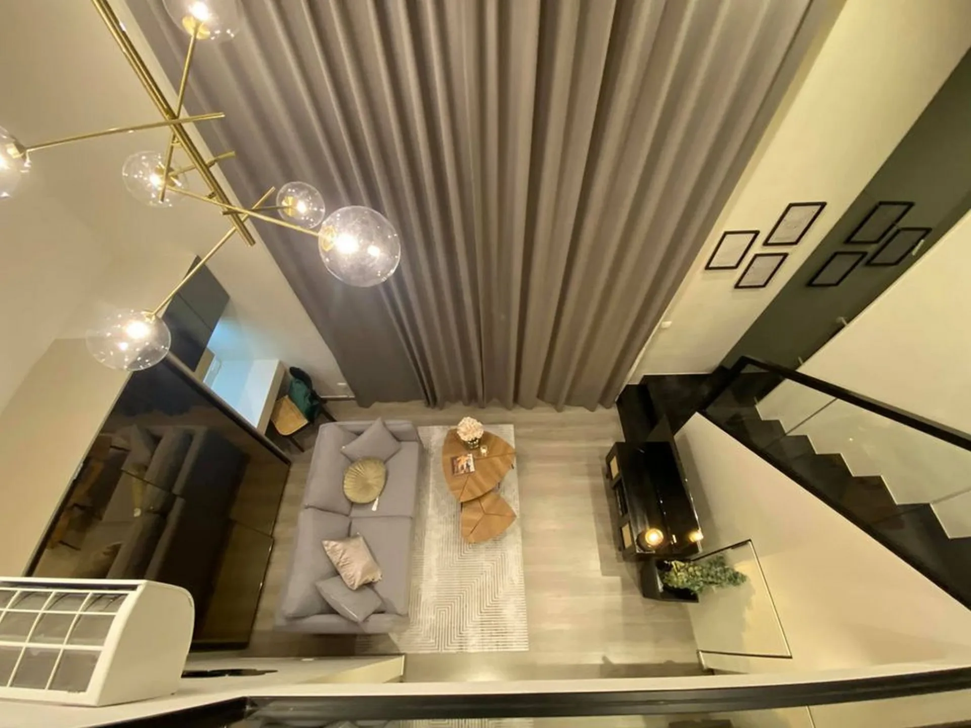 Property photos for The Reserve Phahol - Pradipat