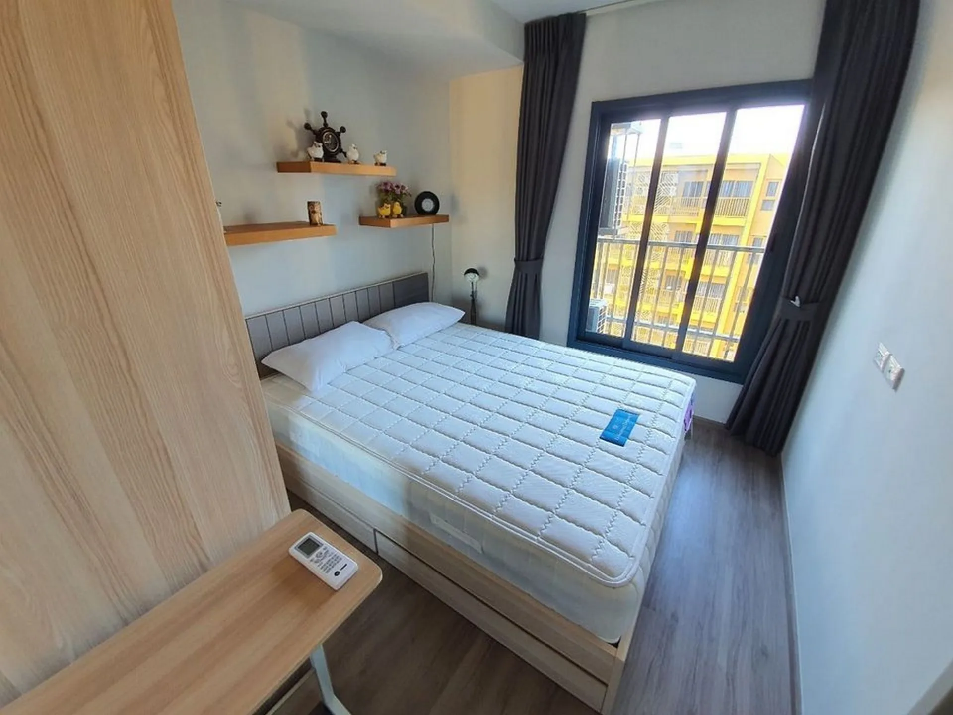 Property photos for THE BASE Sukhumvit 50