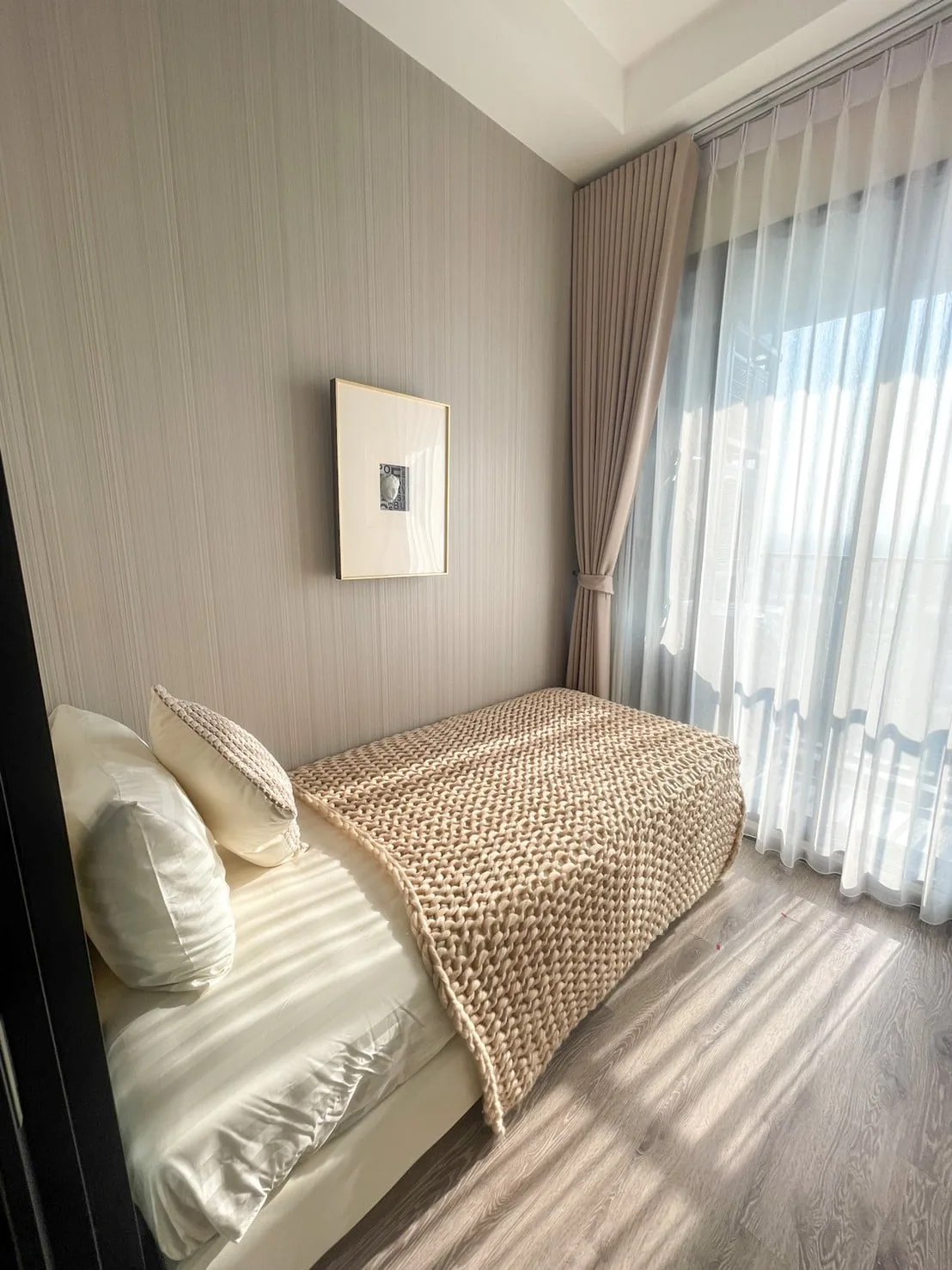 Property photos for Knightsbridge Prime Onnut