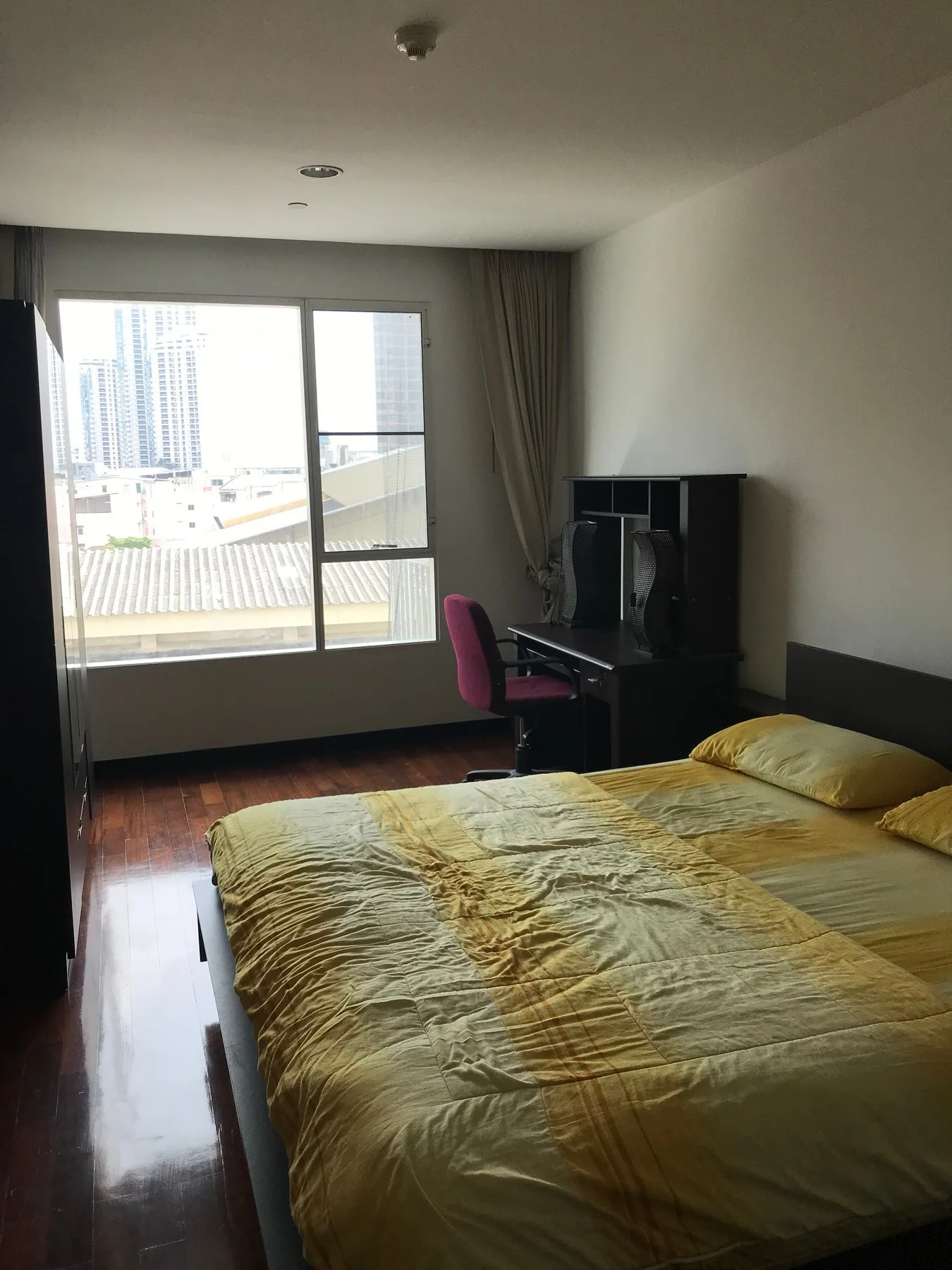 Property photos for Wilshire