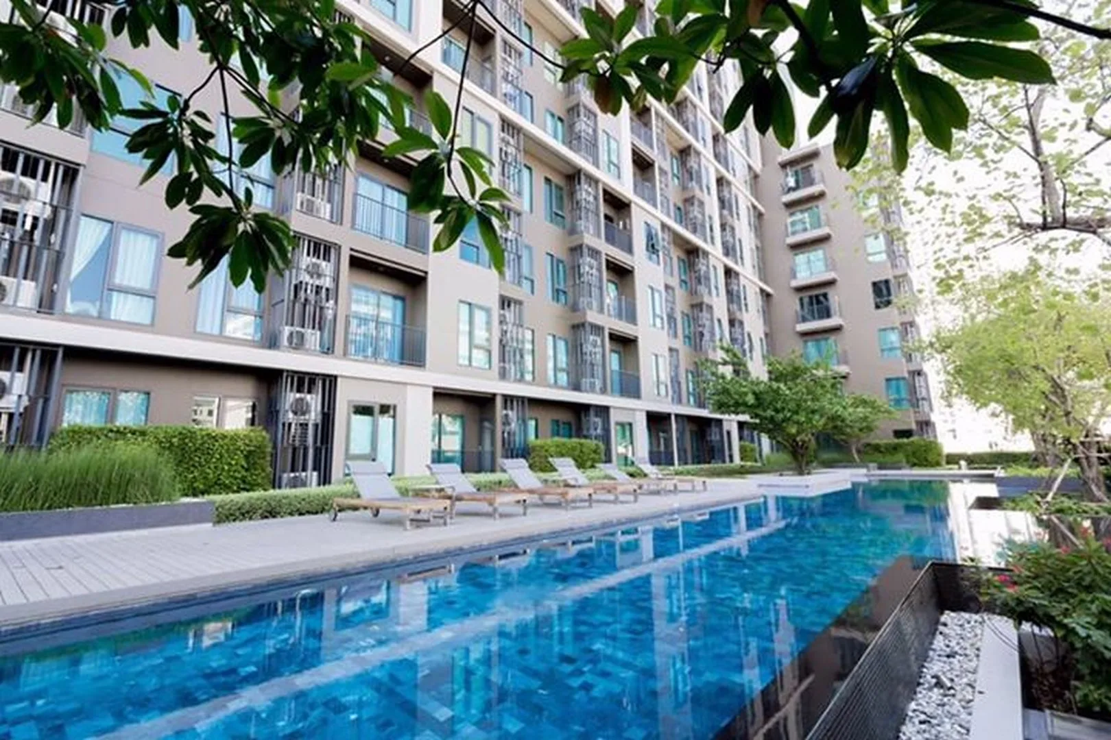 Property photos for Centric Ratchada - Huai Khwang