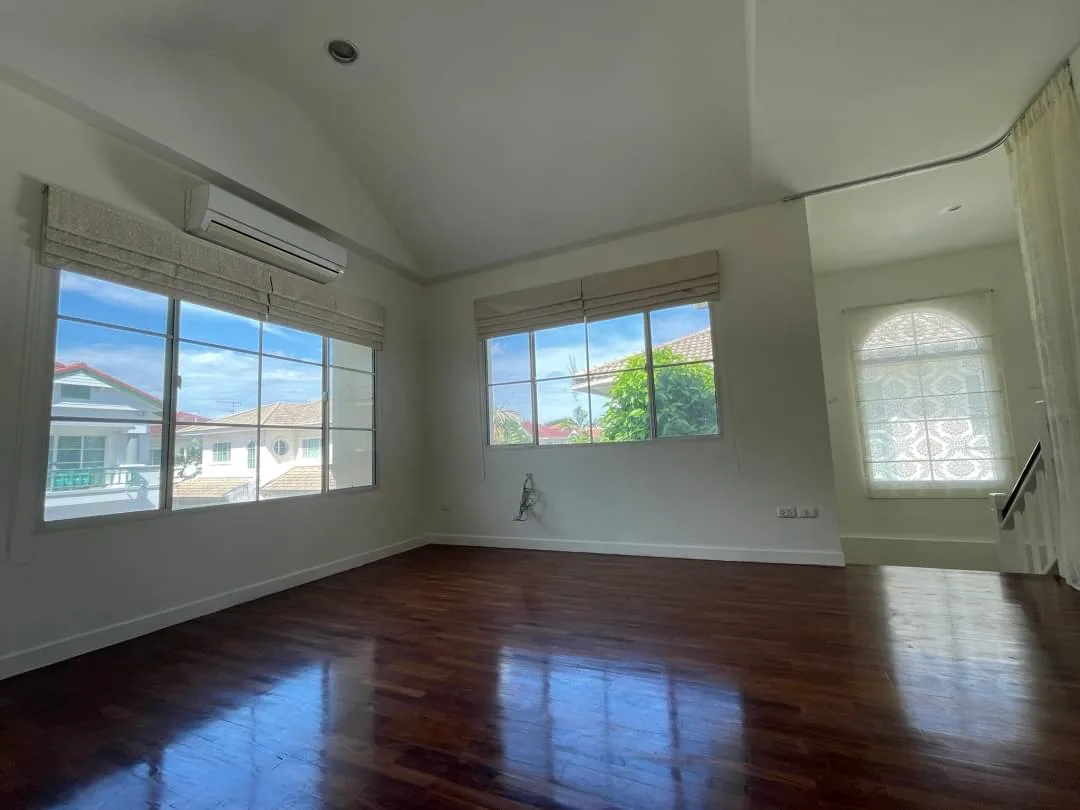 Property photos for Nantawan Rama 9 - Onnut
