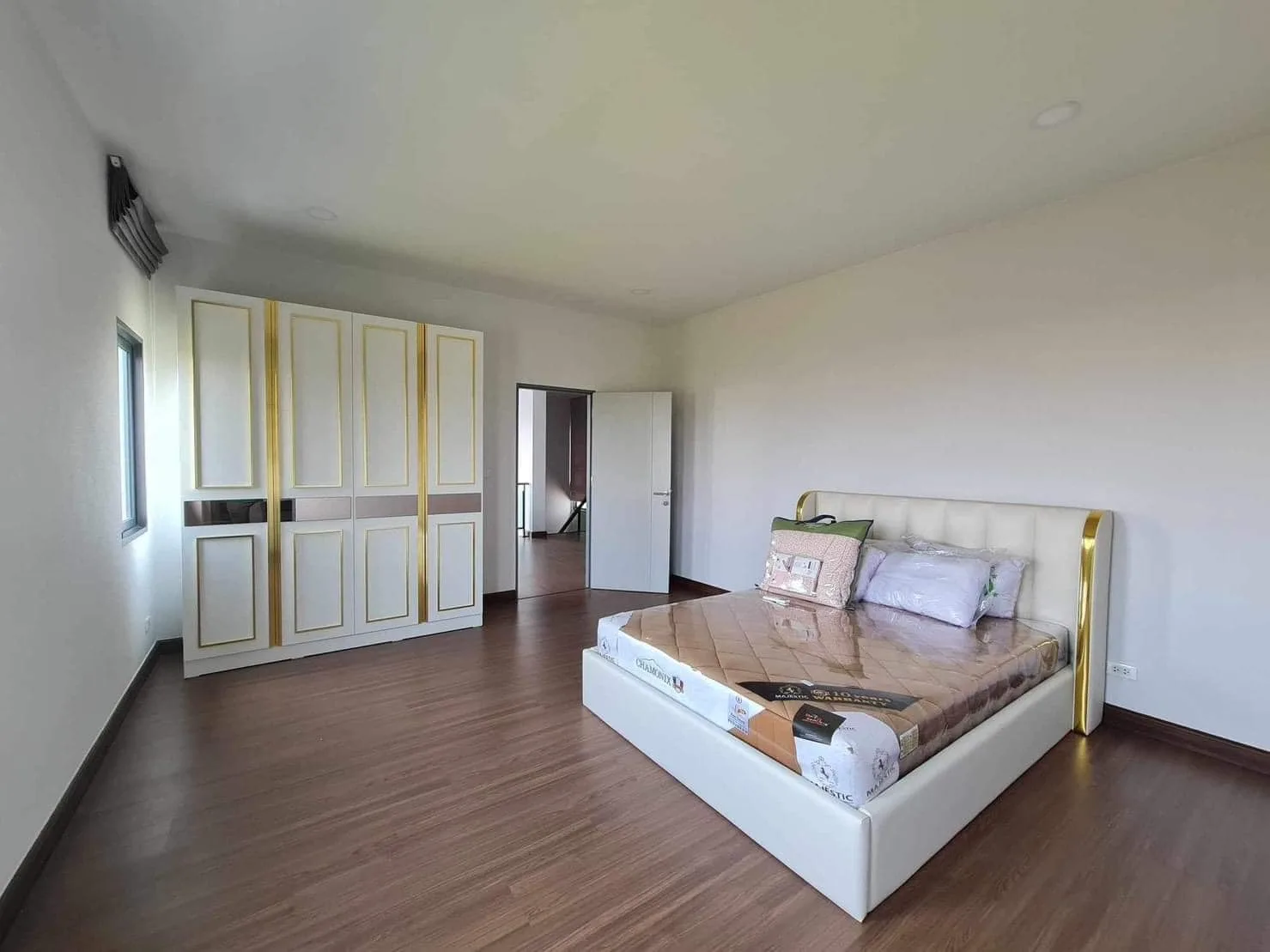 Property photos for The City Bangna Km.7