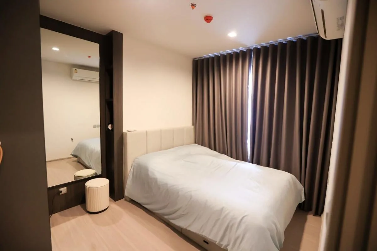 Property photos for Life Asoke Hype