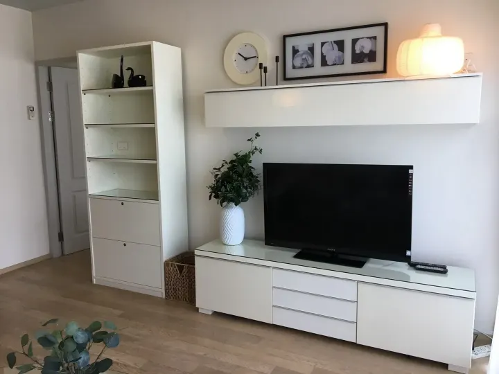 Property photos for Noble Refine