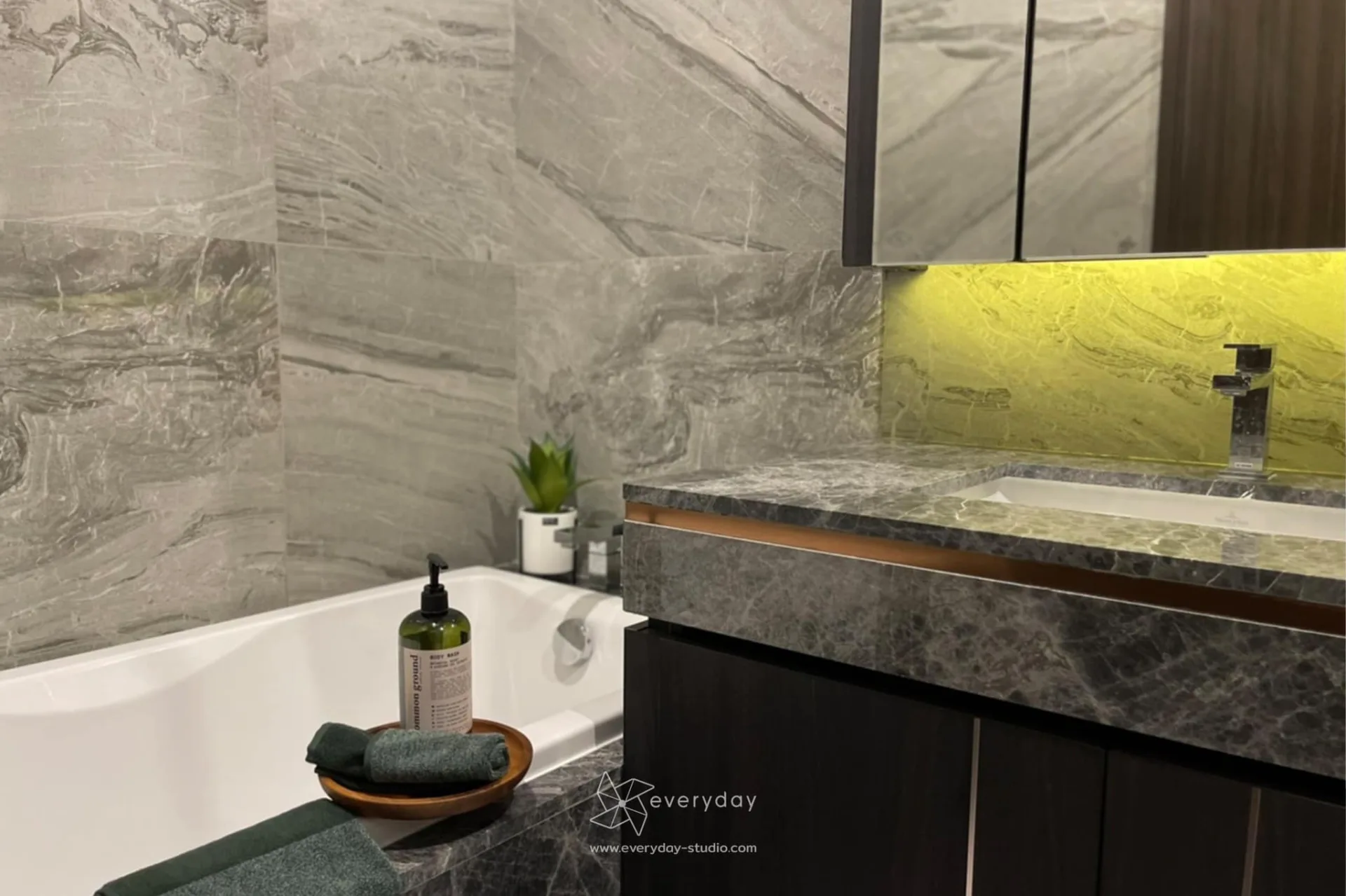Property photos for Laviq Sukhumvit 57