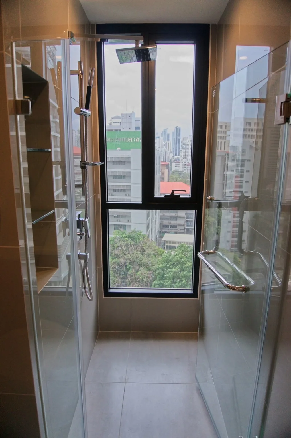 Property photos for Ideo Mobi Asoke