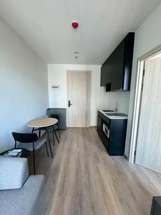 Property photos for Nue District R9