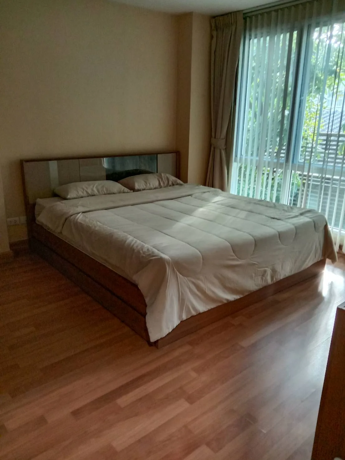 Property photos for The Aree Condominium