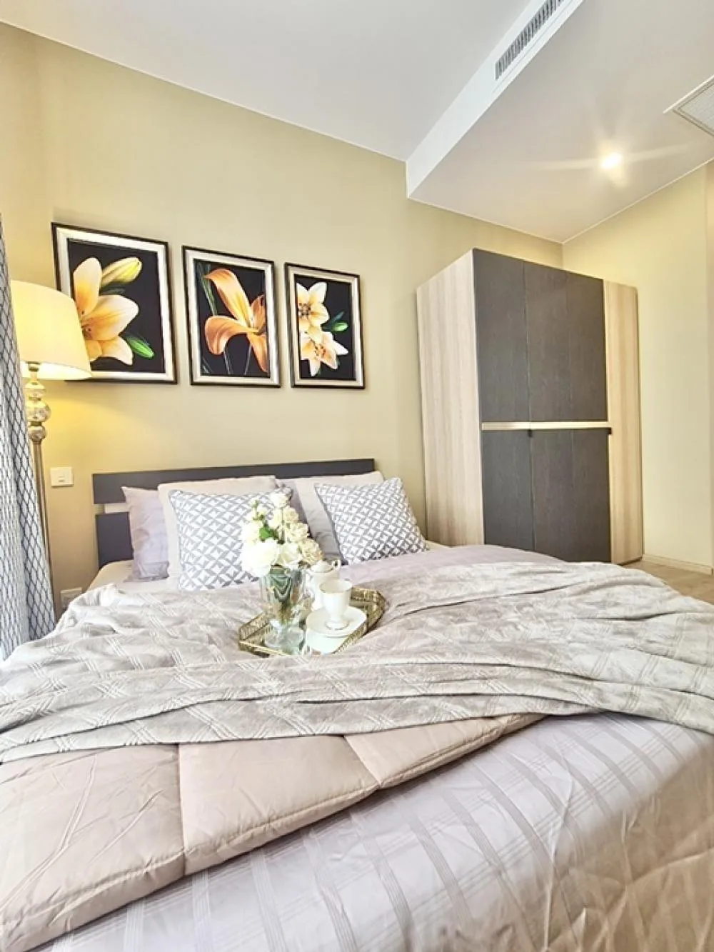 Property photos for Noble BE19