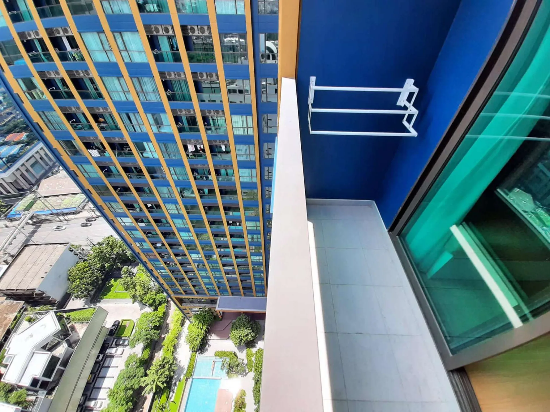 Property photos for Lumpini Suite Phetchaburi - Makkasan