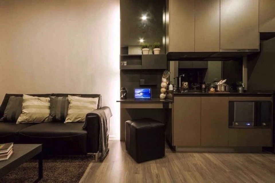 Property photos for The Room Sathorn - St.Louis