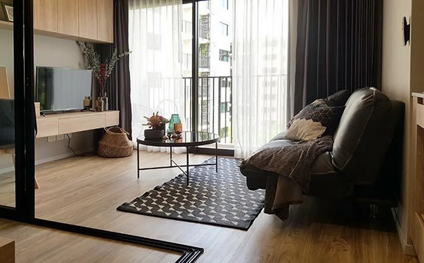 Property photos for Blossom Condo @ Sathorn - Charoenrat