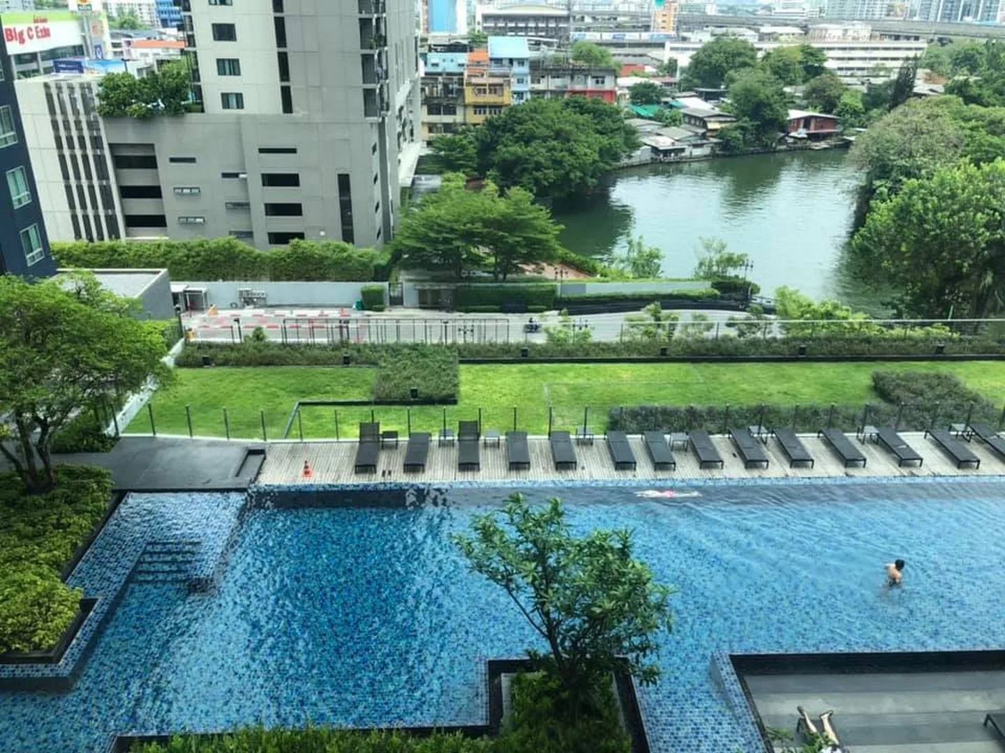 Property photos for The Base Sukhumvit 77