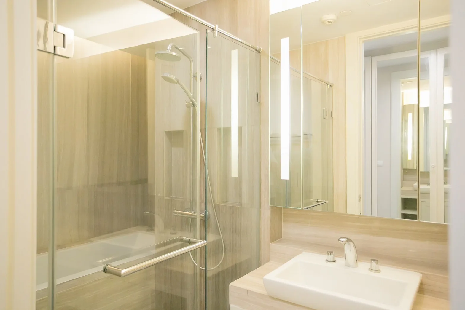 Property photos for Oriental Residence