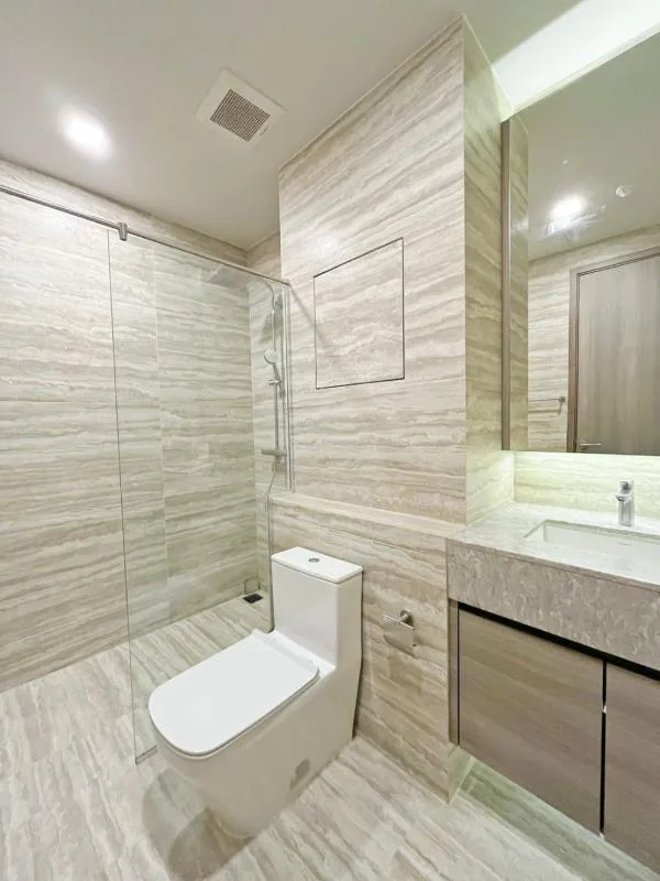 Property photos for Celes Asoke
