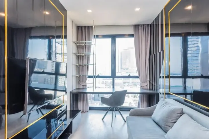 Property photos for Ashton Asoke