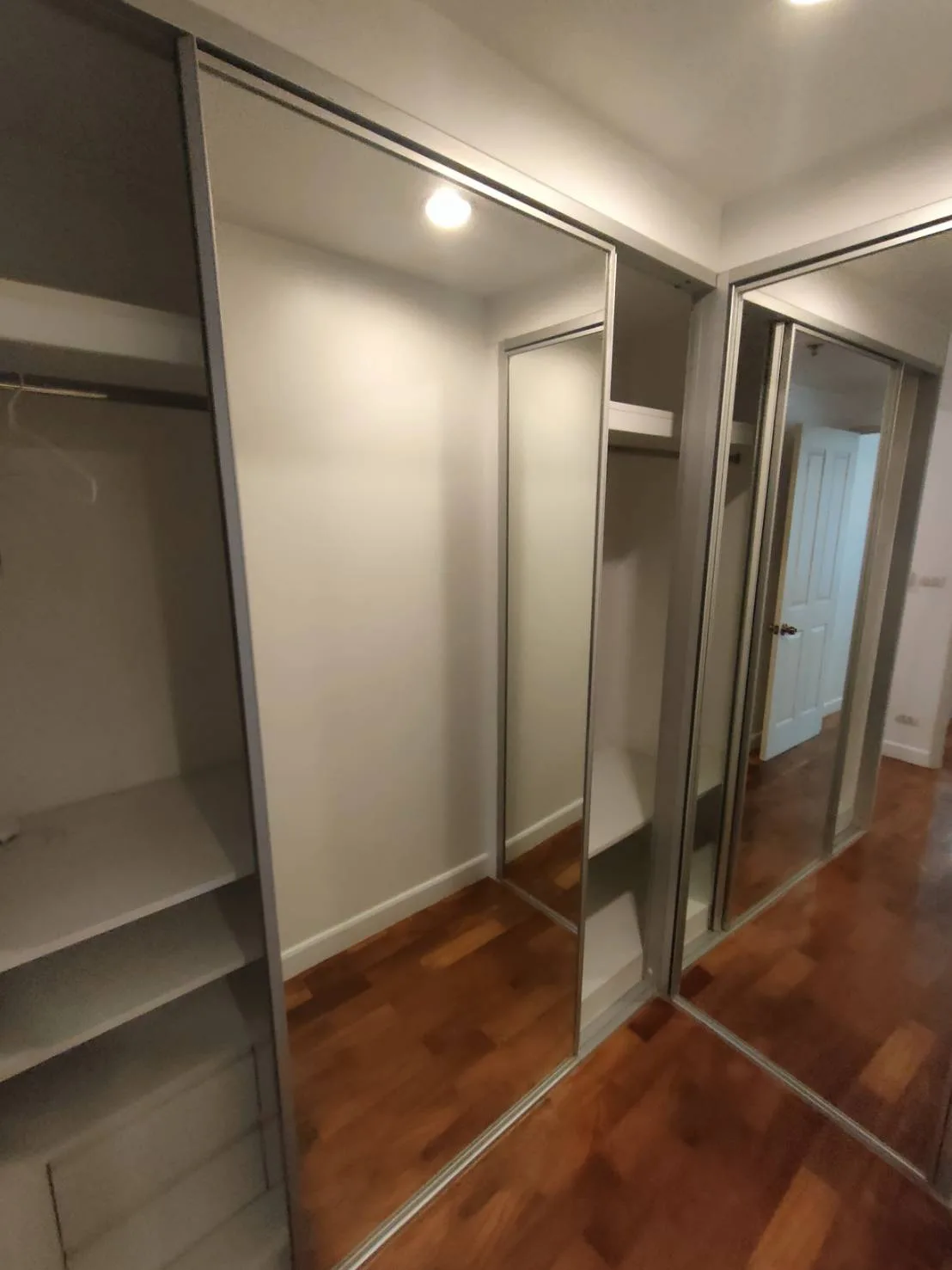 Property photos for Baan Siri 31