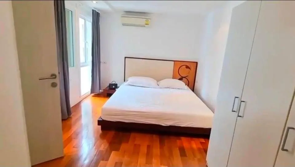 Property photos for Le Nice Ekamai