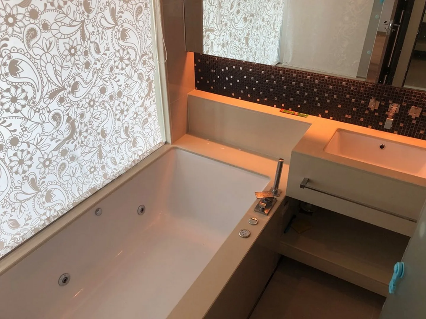 Property photos for The Address Sathorn