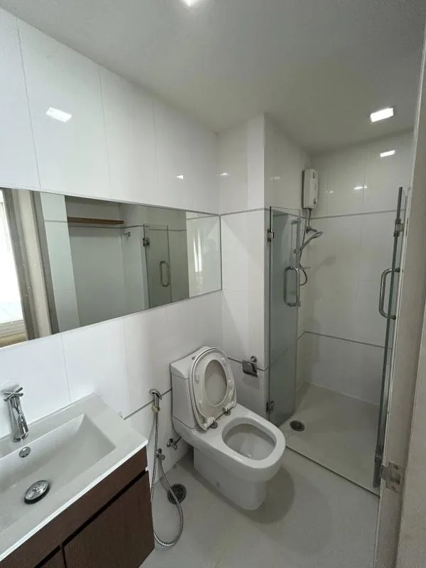 Property photos for Thru Thonglor