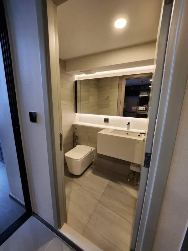 Property photos for Park Origin Chula-samyan