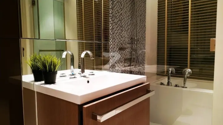 Property photos for 185 Rajadamri