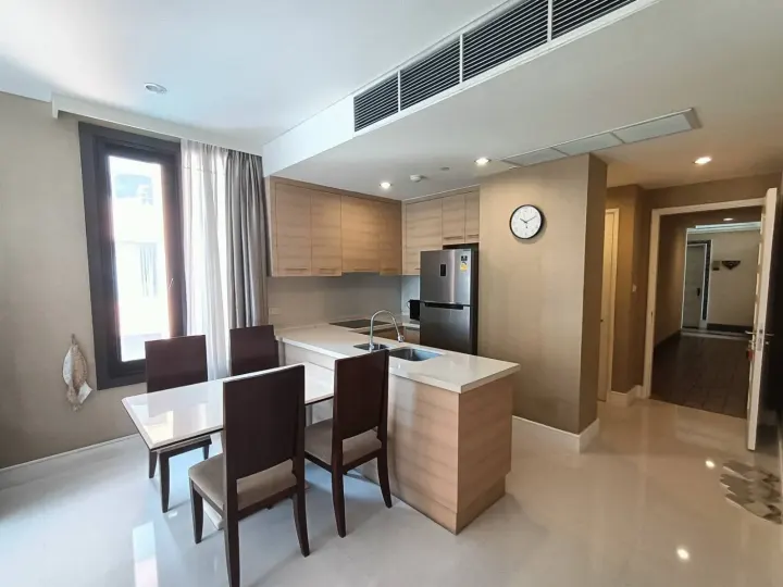 Property photos for Aguston Sukhumvit 22