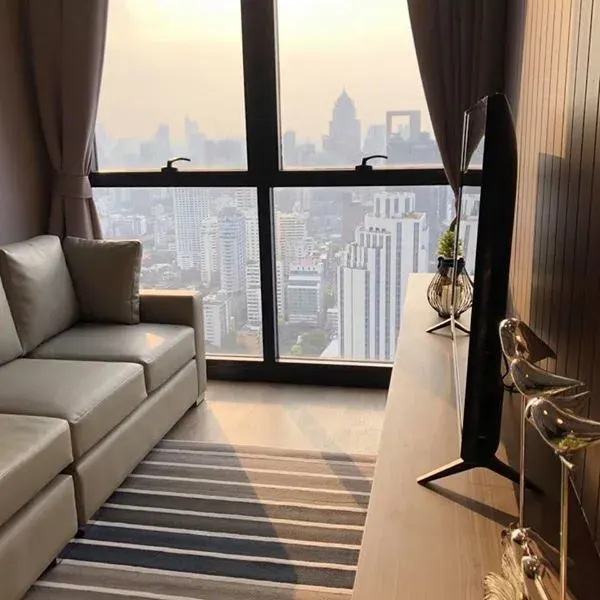 Property photos for Ashton Asoke