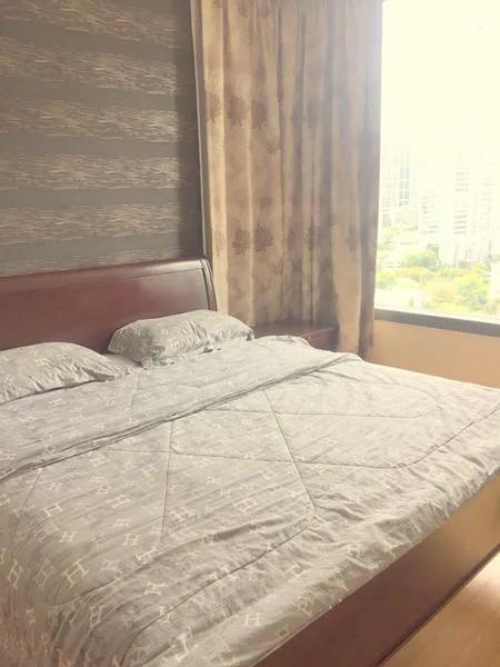 Property photos for Aguston Sukhumvit 22