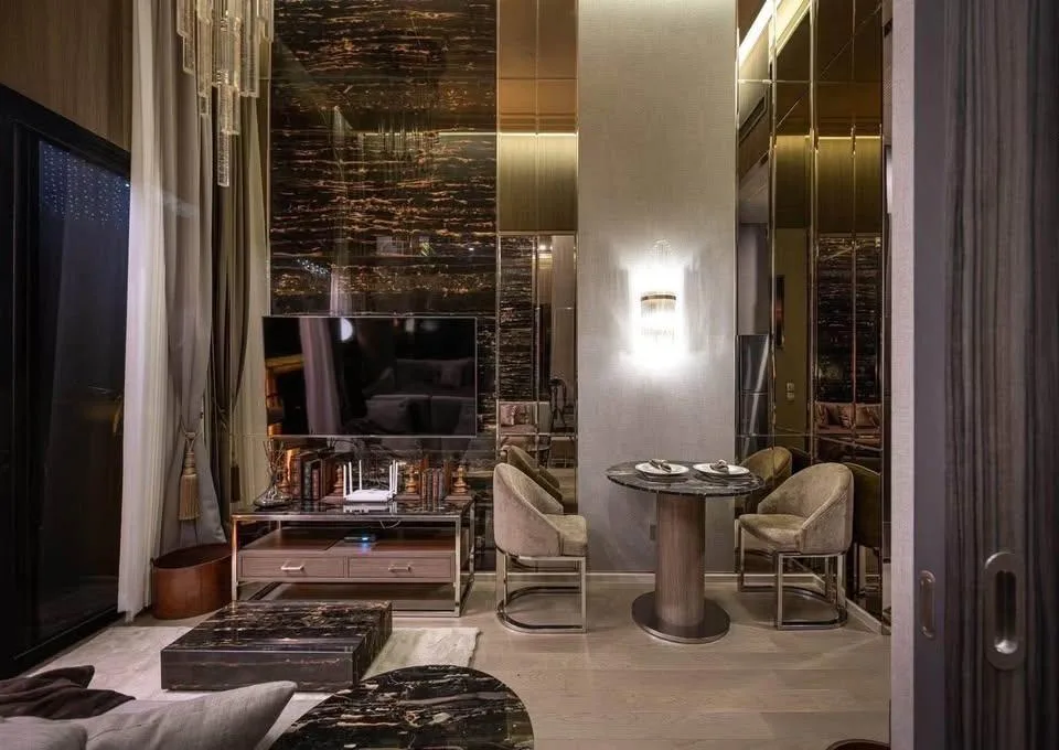 Property photos for Ashton Asoke