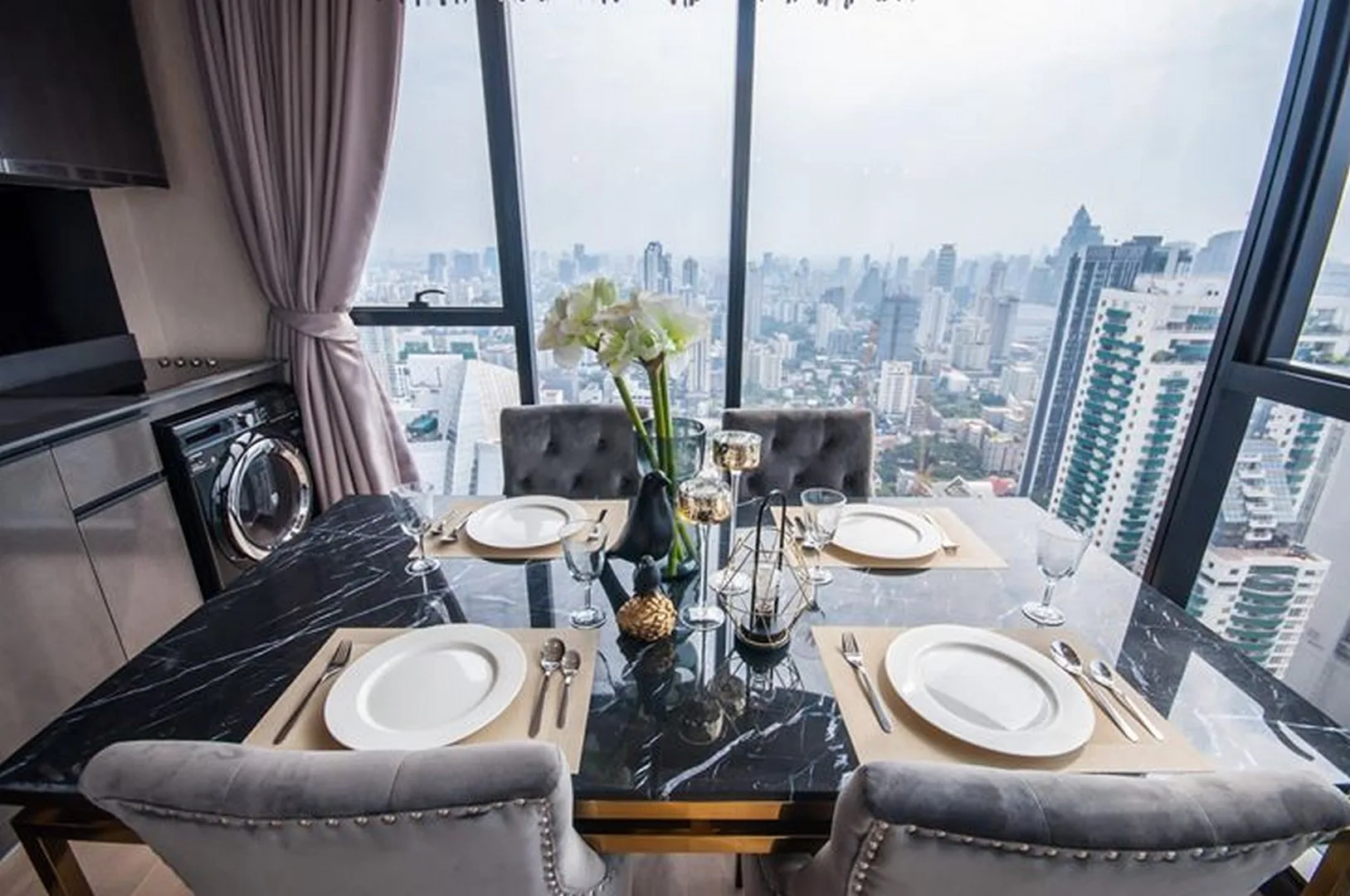 Property photos for Ashton Asoke