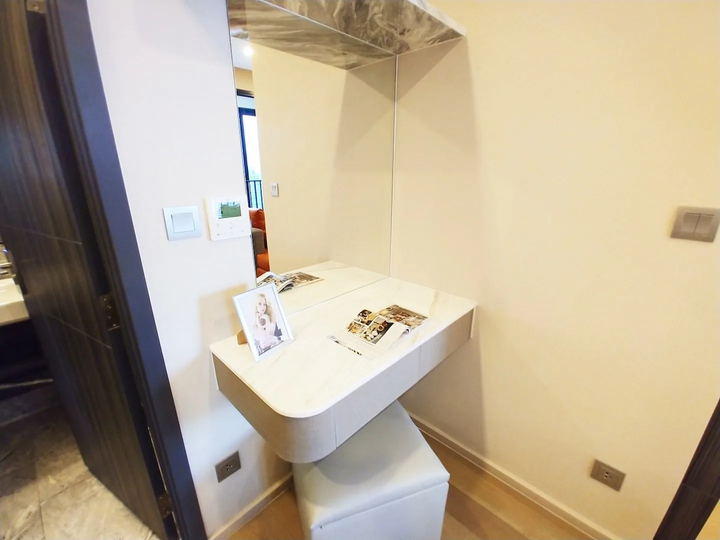 Property photos for Ashton Asoke