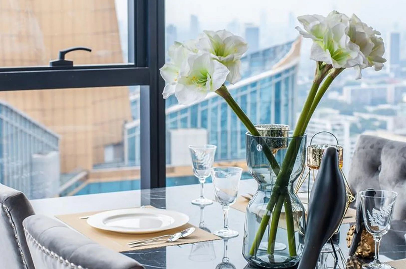 Property photos for Ashton Asoke