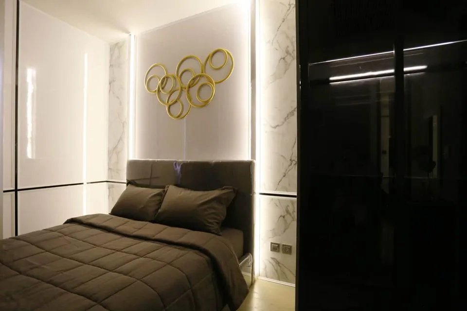 Property photos for Ashton Asoke