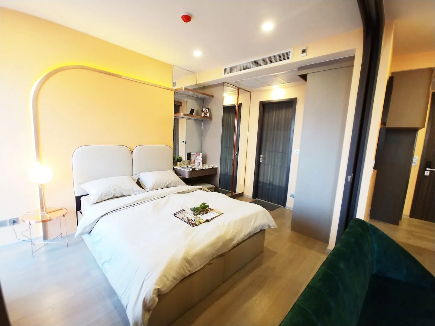 Property photos for Ashton Asoke