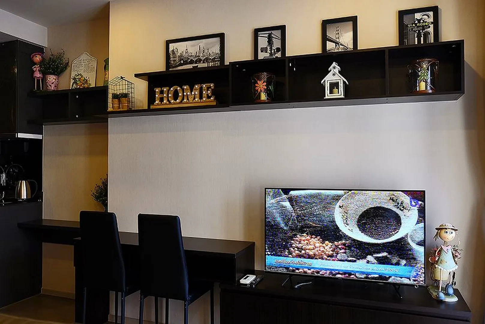 Property photos for Ashton Asoke