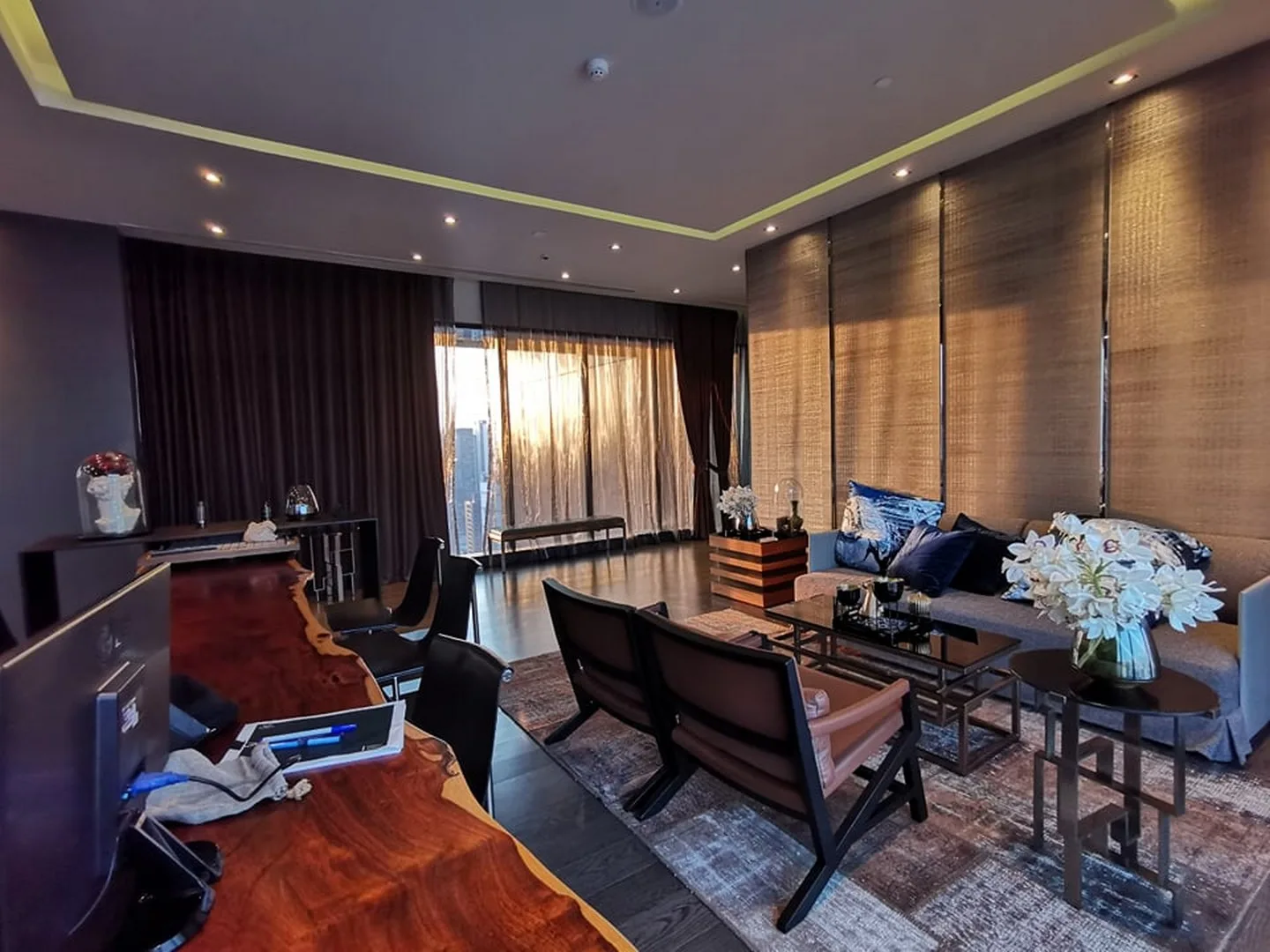 Property photos for Ashton Asoke
