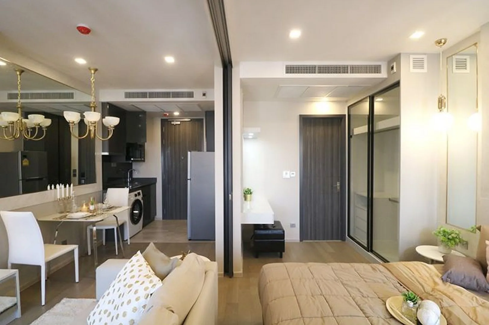 Property photos for Ashton Asoke